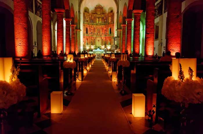 Inside Cartagena Cathedral