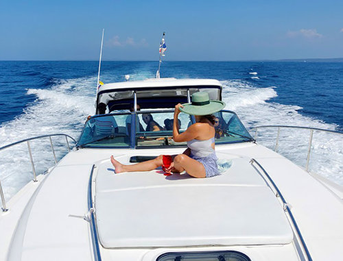 Rent a Boat or Yacht in Cartagena